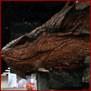 SDCC 2014 Smaug Dragon Eyes