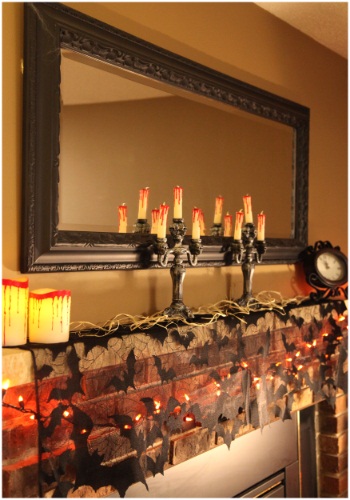 Black 4 Way Decoration -image