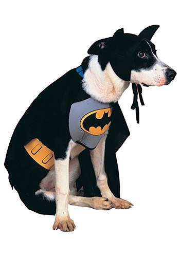 Classic Batman Pet Costume By: Rubies Costume Co. Inc for the 2022 Costume season.