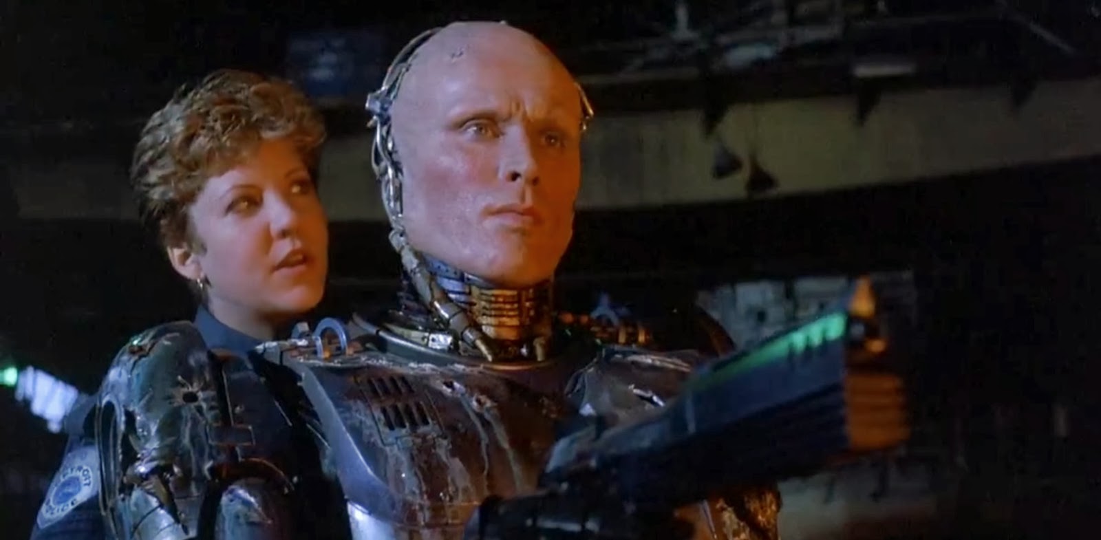 6. 10-11 Hours - Peter Weller as RoboCop