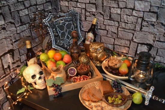 How to Throw a Game  of Thrones  Viewing Party  Printables 