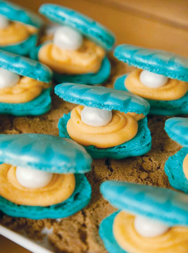 Little Mermaid Seashell Macarons