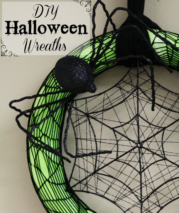 How to DIY Halloween Wreaths