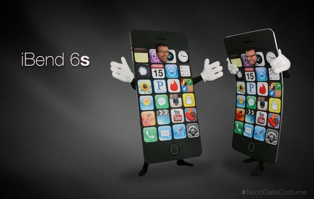 diy iphone 6 Bend Gate costume