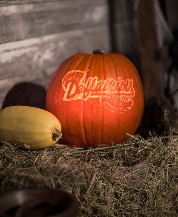 Deflatriots pumpkin