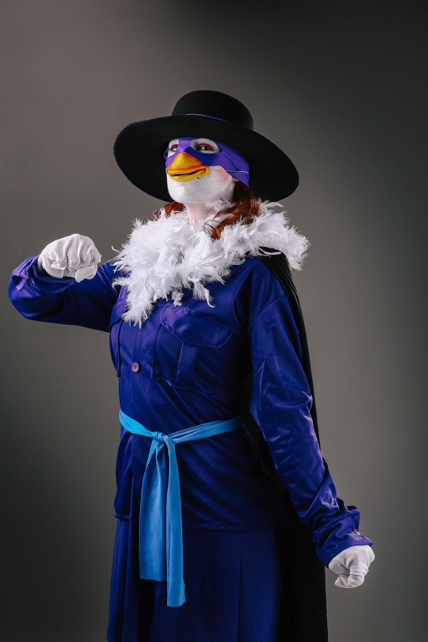 Darkwing Duck Womens Halloween Costume Idea