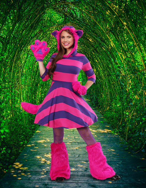 Alice in Wonderland Costumes - For the Whole Family!