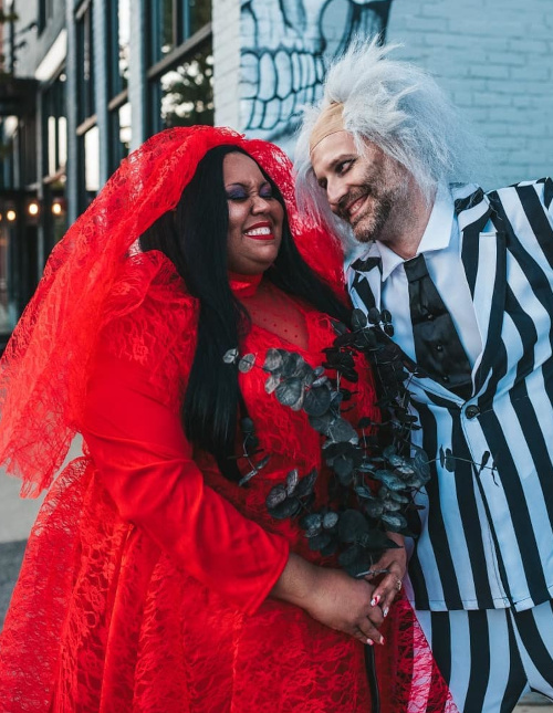 https://images.halloweencostumes.com/media/13/bride/red-wedding-dress-costume.jpg