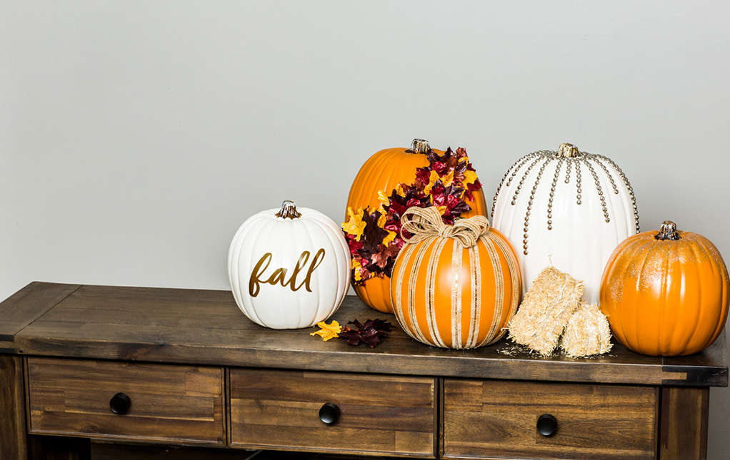 How to Decorate for Halloween on a Budget