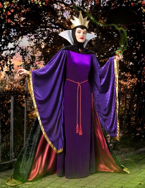 Snow-White-queen-costume