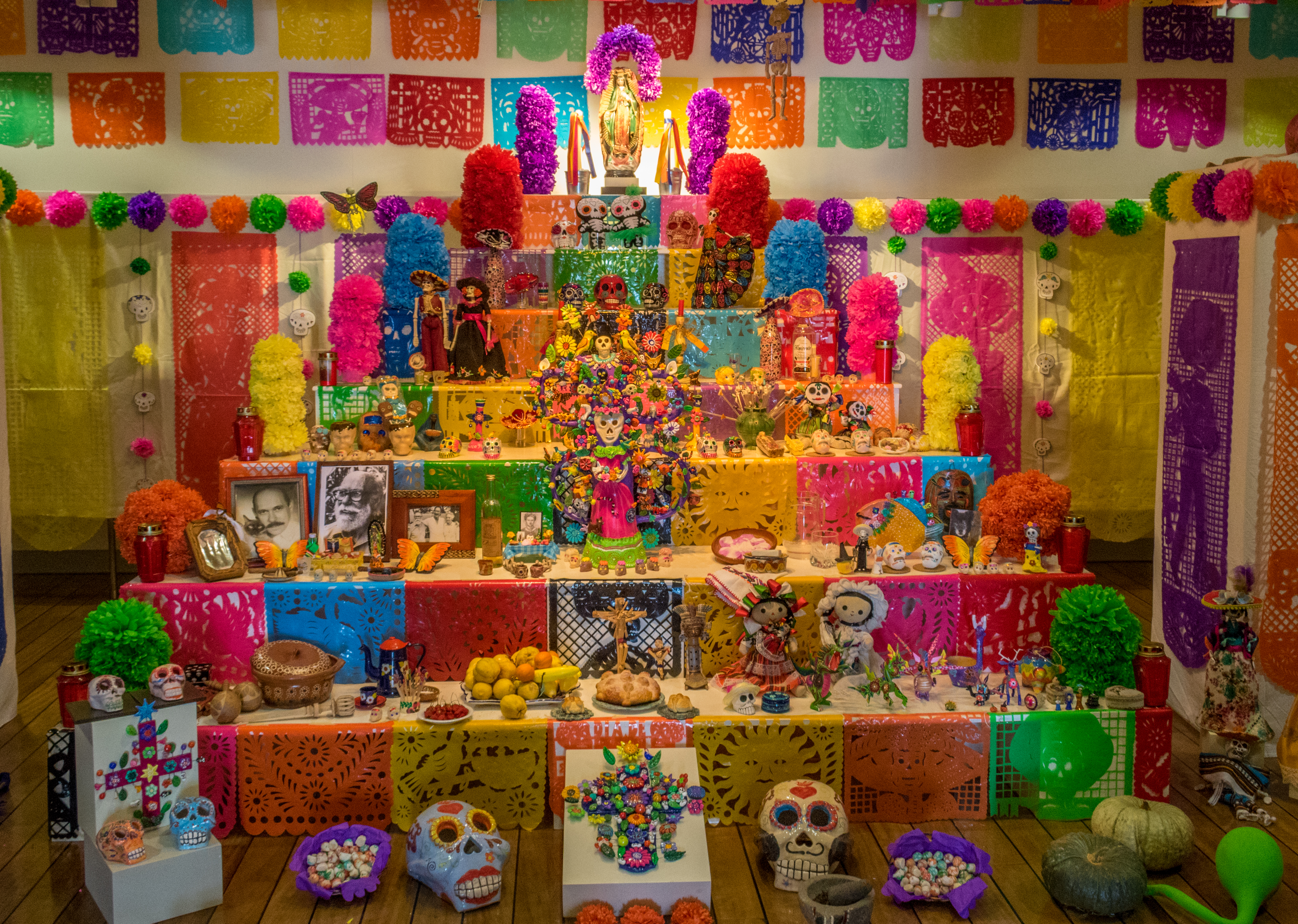 Dia de los Muertos Altar