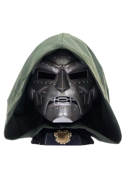 Fantastic Four Marvel Legends Doctor Doom Premium