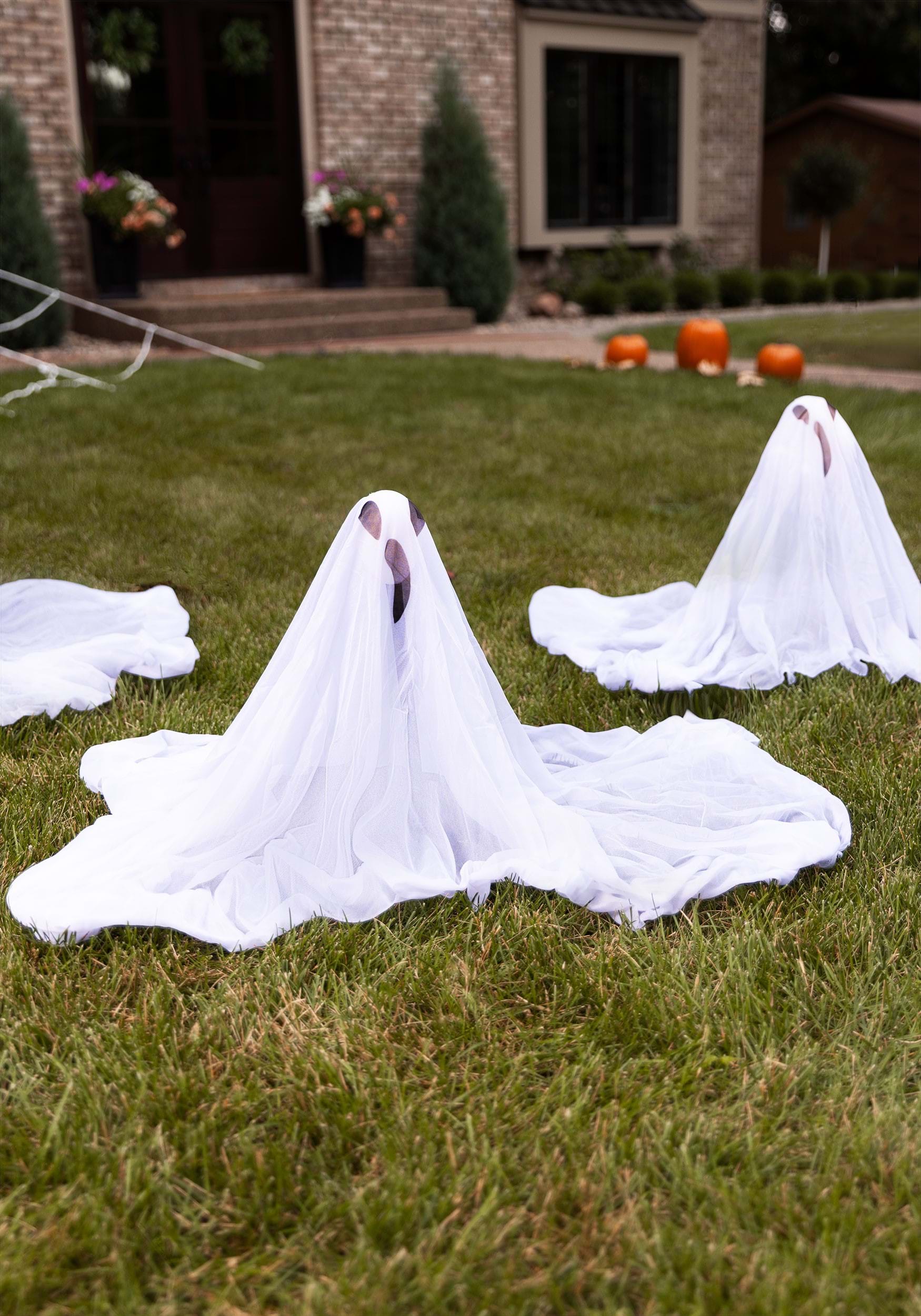 Set of 3 Ghostly Halloween Prop
