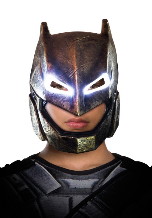 Dawn of Justice Child Light-Up Armored Mask