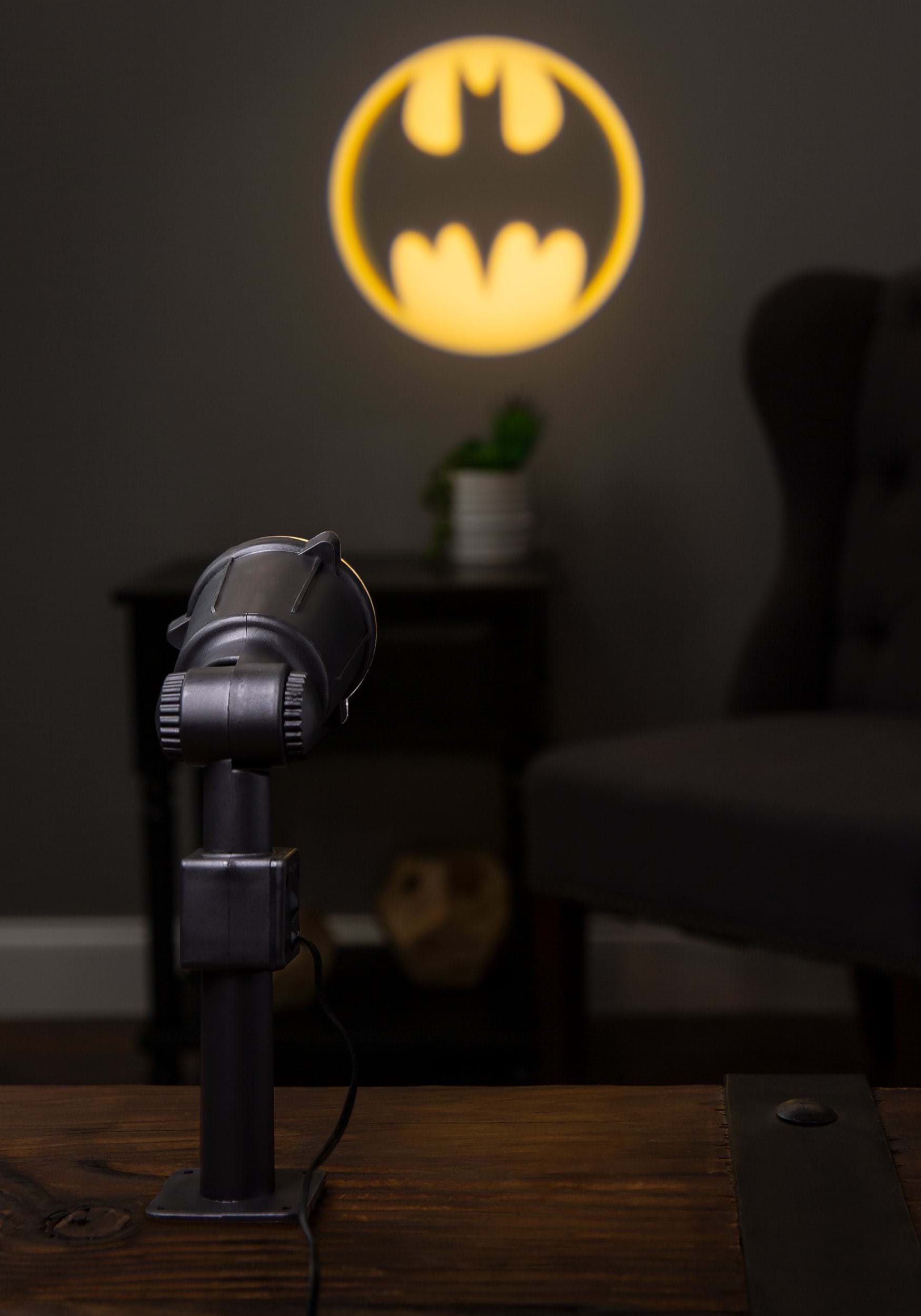 https://images.halloweencostumes.com/products/43060/1-1/14-inch-batman-bat-signal-projector.jpg