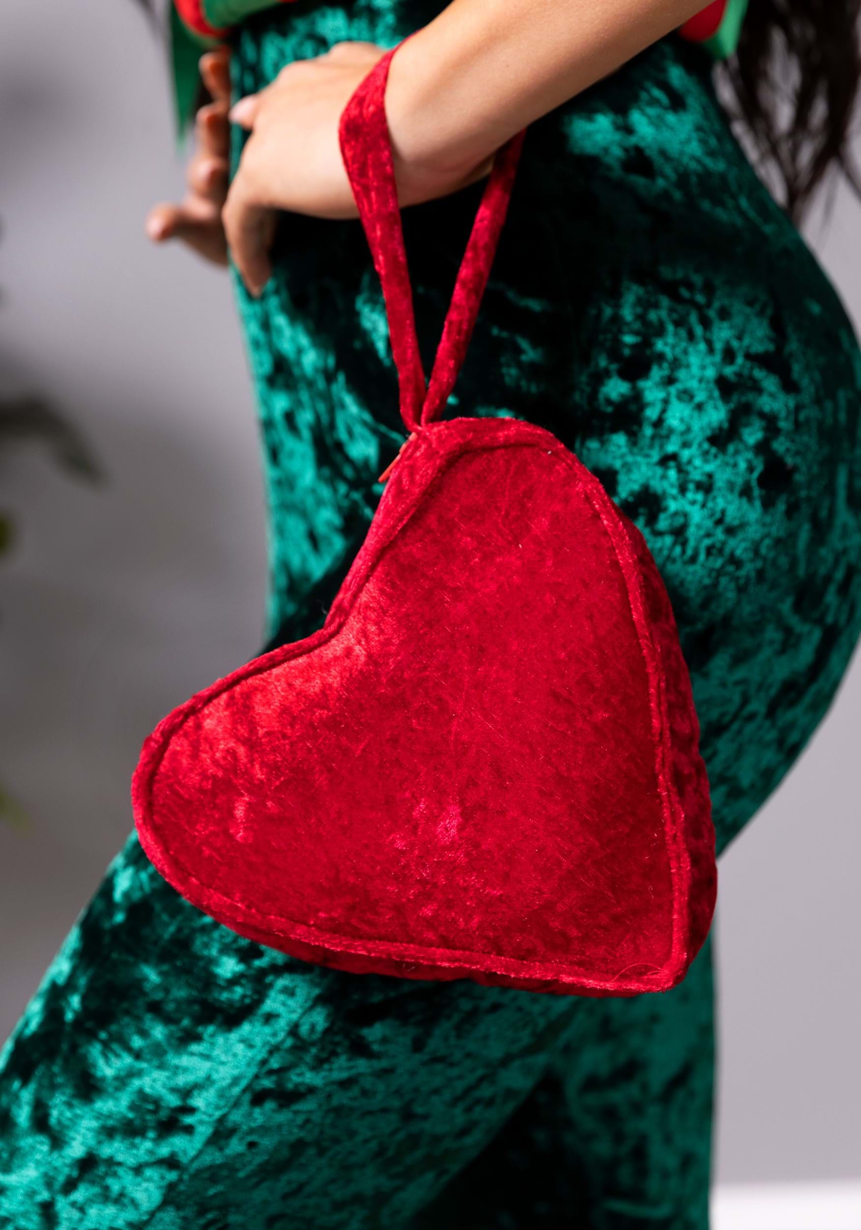 red heart pouch