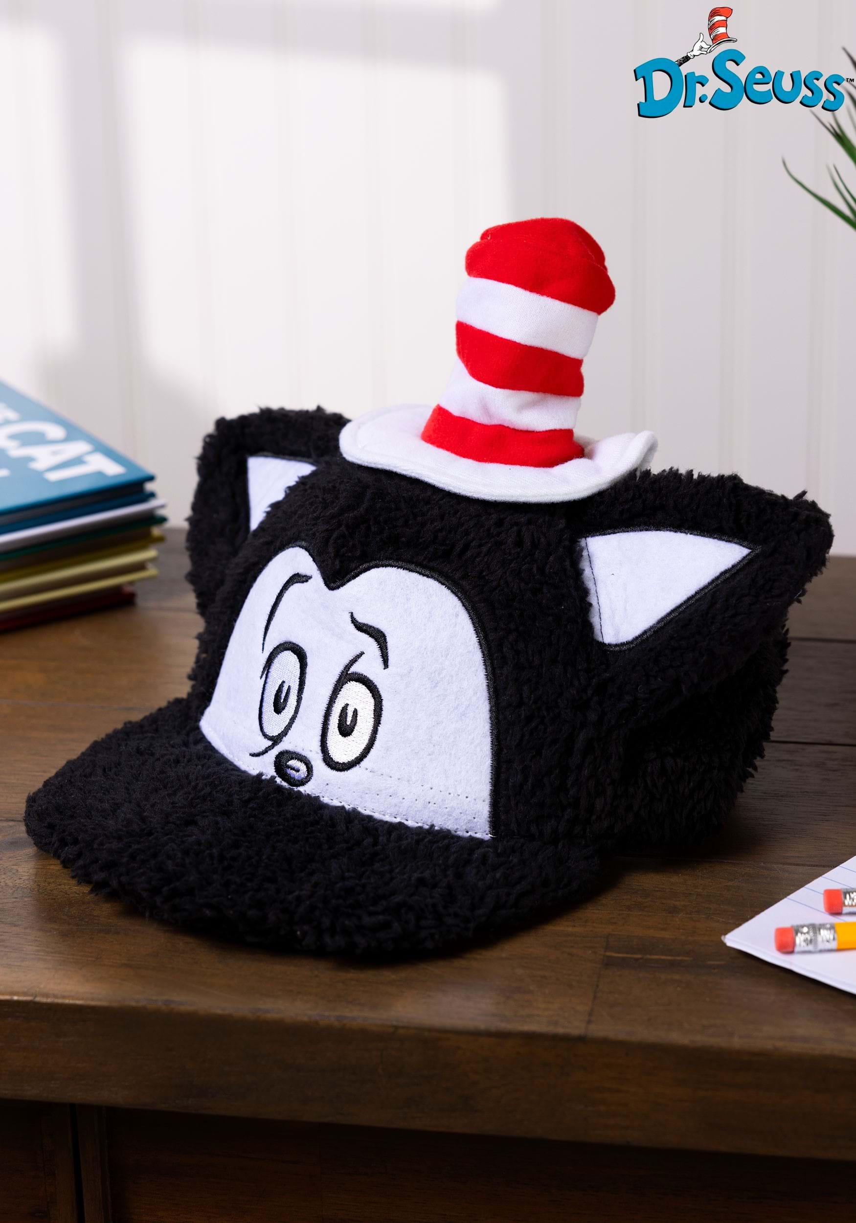 baby cat in the hat costume
