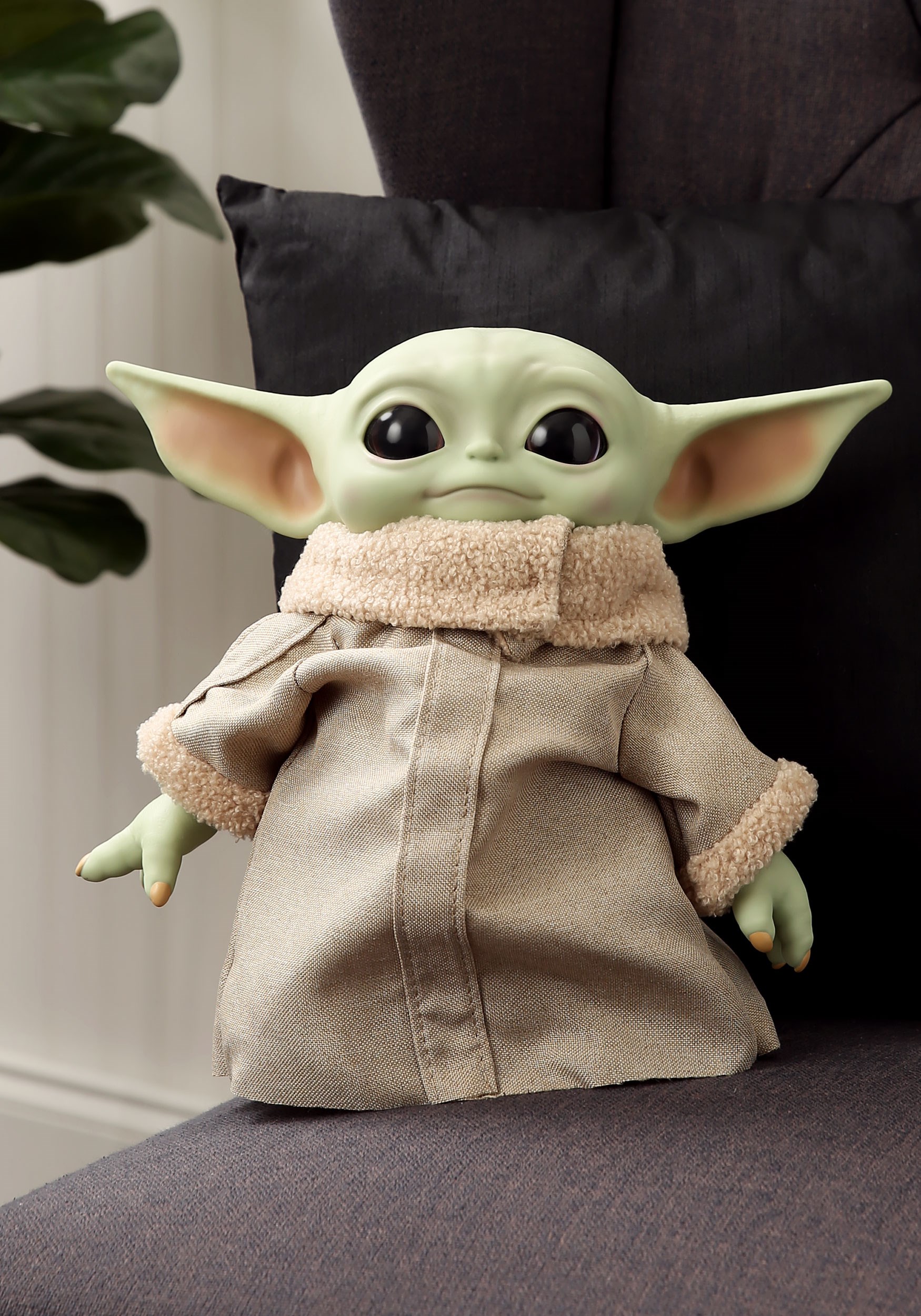 STAR WARS Baby Yoda The Child Plush Toy, 11-Inch Soft Figure From The  Mandalorian - 11.02 inch - Baby Yoda The Child Plush Toy, 11-Inch Soft  Figure From The Mandalorian . Buy