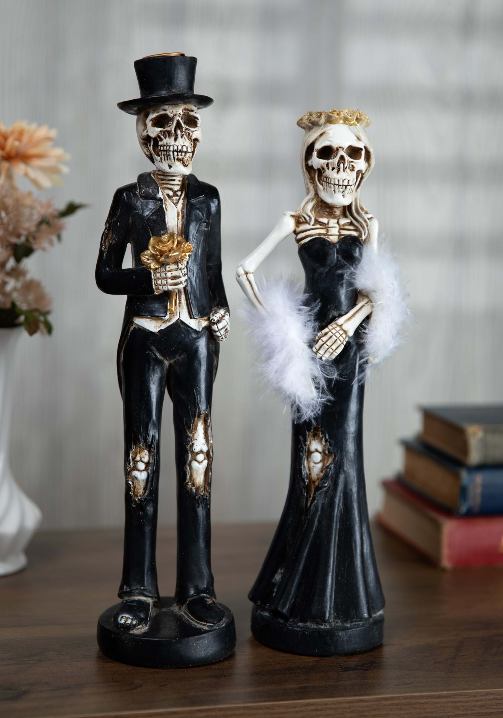 Resin Skeleton Lady & Man Tapered Candlesticks Prop