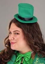 Women's Plus Charming Leprechaun Costume Alt 4