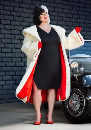 Plus Size Deluxe Cruella De Vil Coat Costume for Women