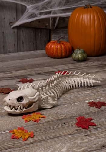 Light Up 19.25" Electric Eel Decoration | Halloween Decorations