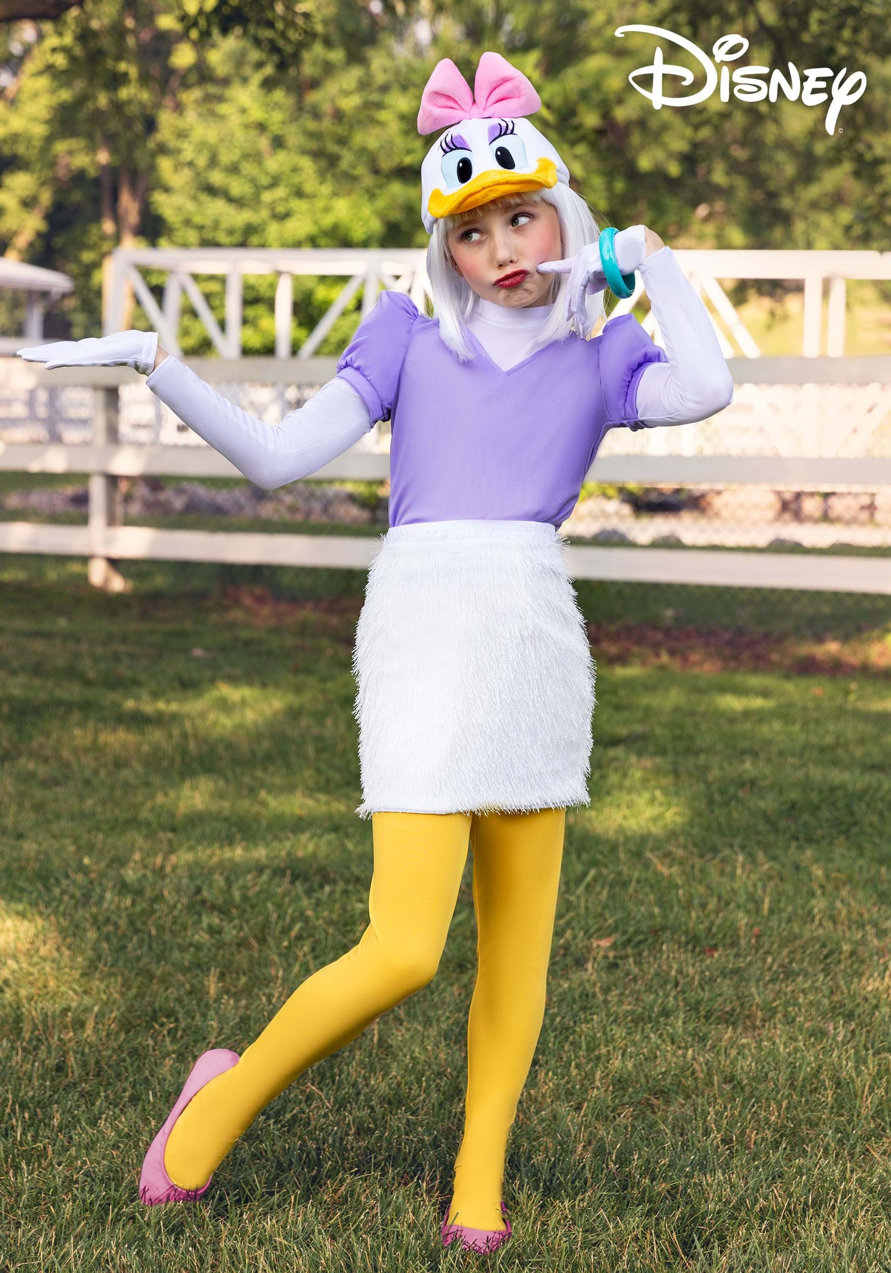 Daisy duck cosplay