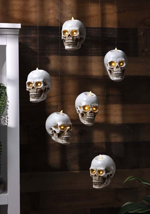 6 Lighted Hanging Skulls w Remote Control