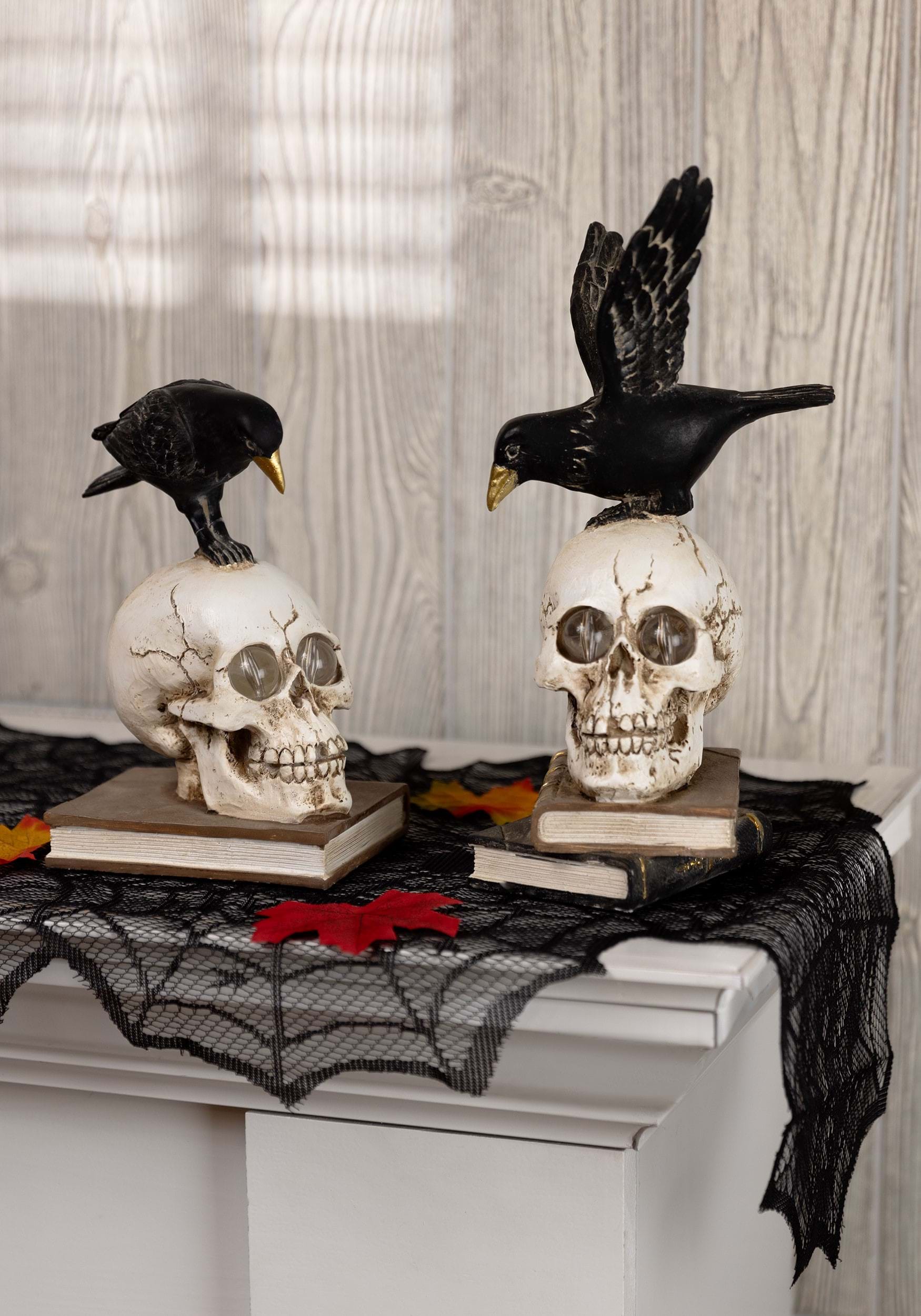 Conjunto de 2 calaveras LED de resina en libros con figuras de Halloween de cuervo decoración Multicolor Colombia