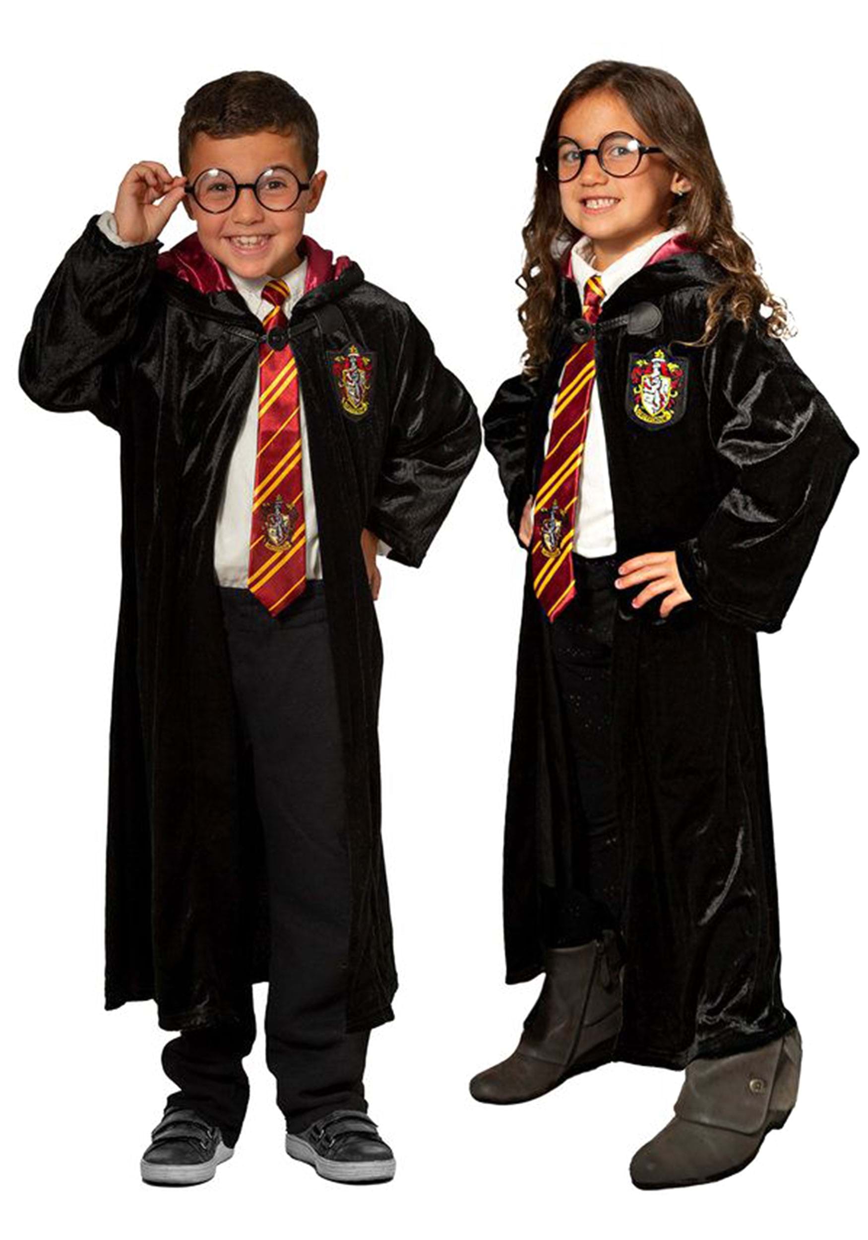 Bata de lujo y accesorio de childsuxe desde Harry Potter Multicolor