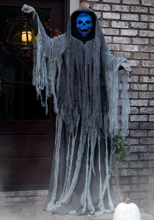 Looming Phantom Animated Decoration UPD 1