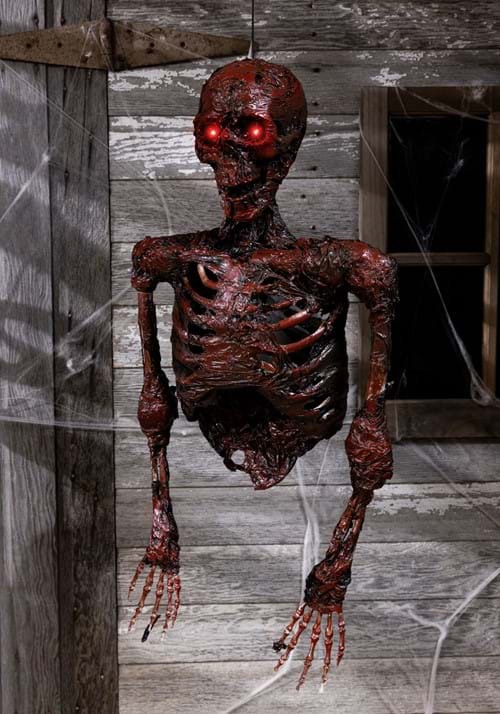 Hanging Half Skeleton with Light Up Red Eyes UPD