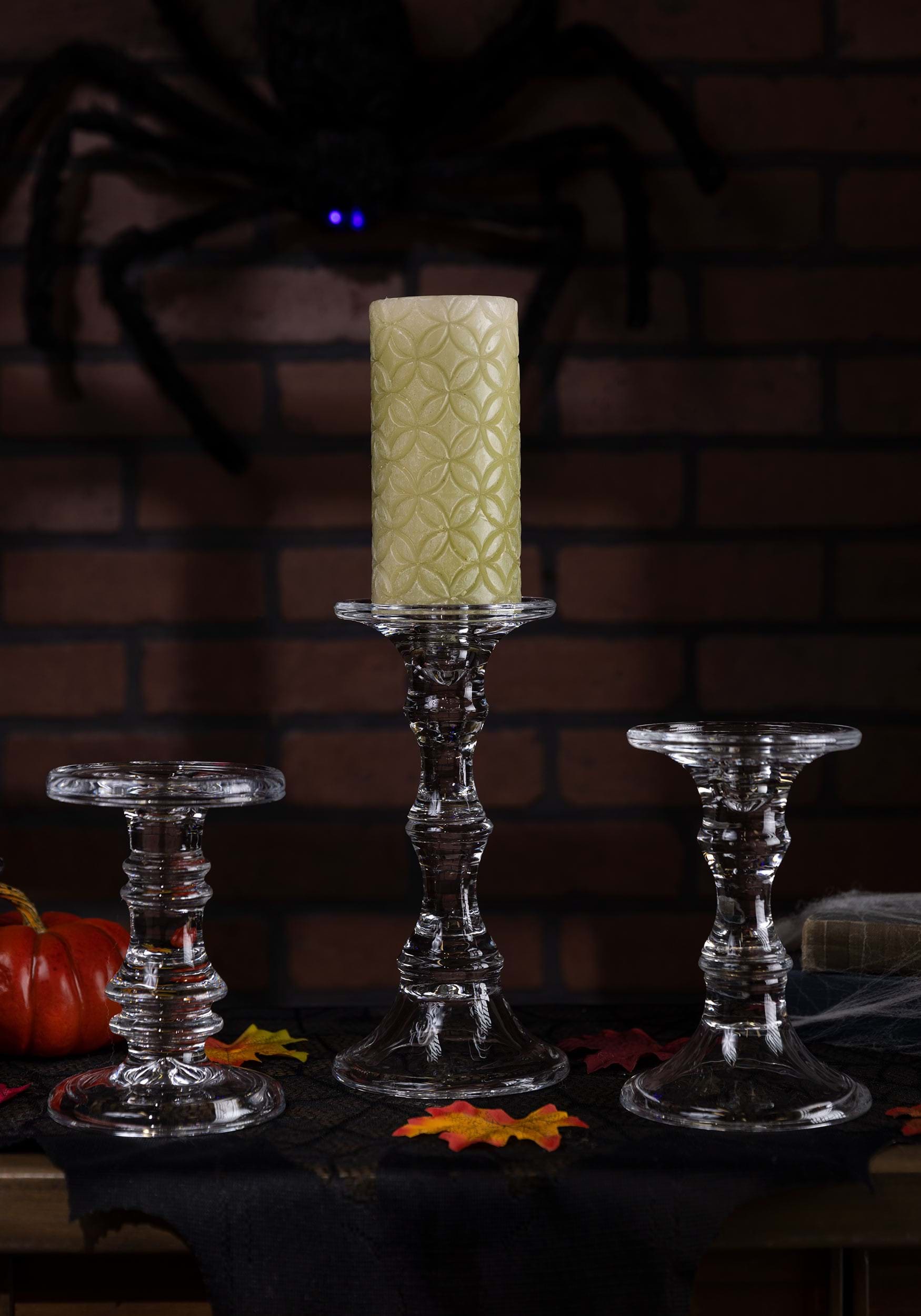 Set Of 3 Short Glass Candleholders Decoration