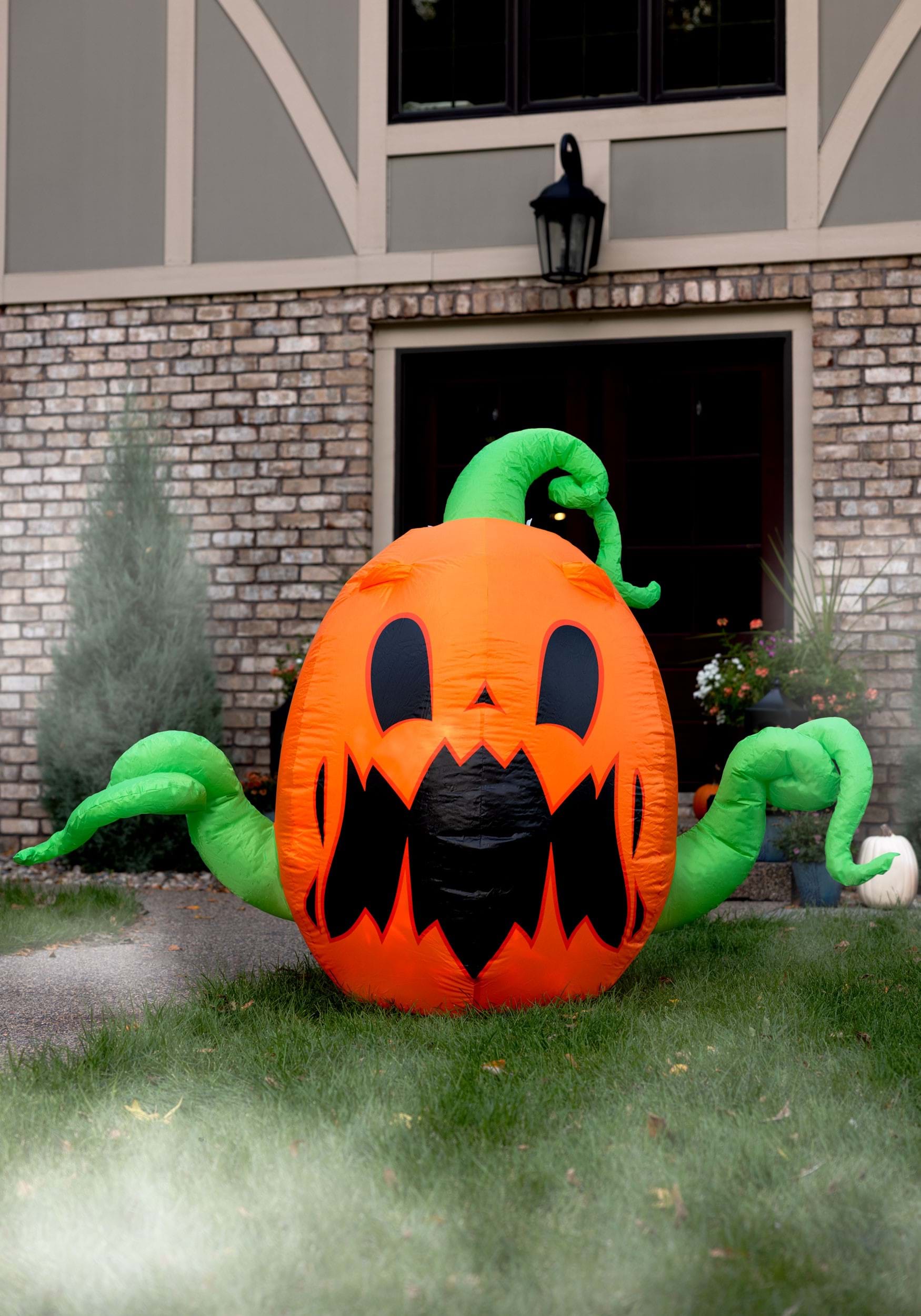 4 pies de altura Animación de fuego Pumpkin Monster inflable Multicolor Colombia
