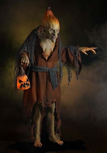 6ft Pumpkin Witch Prop w/LED Pumpkin