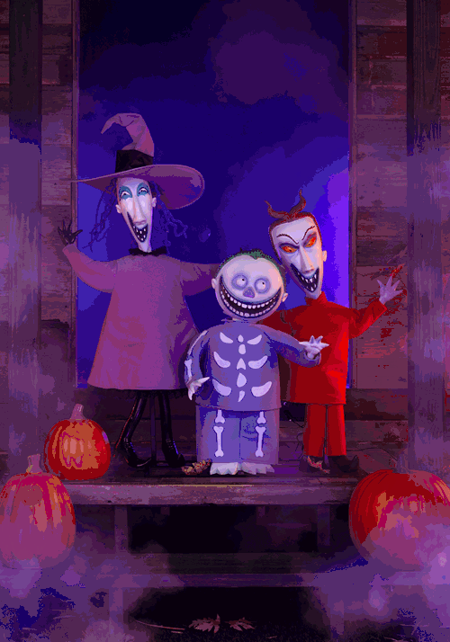 NBC Lock Shock Barrel Animatronic Decoration