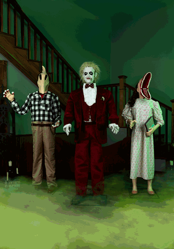 6FT Animated Life-Size Beetlejuice with 2 Outfits Decoration | Halloween Animatronics