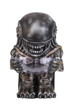 Aliens Xenomorph Candy Bowl Holder Alt 2
