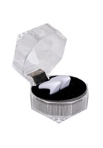Deluxe Vampire Fang Accessory Set Alt 3